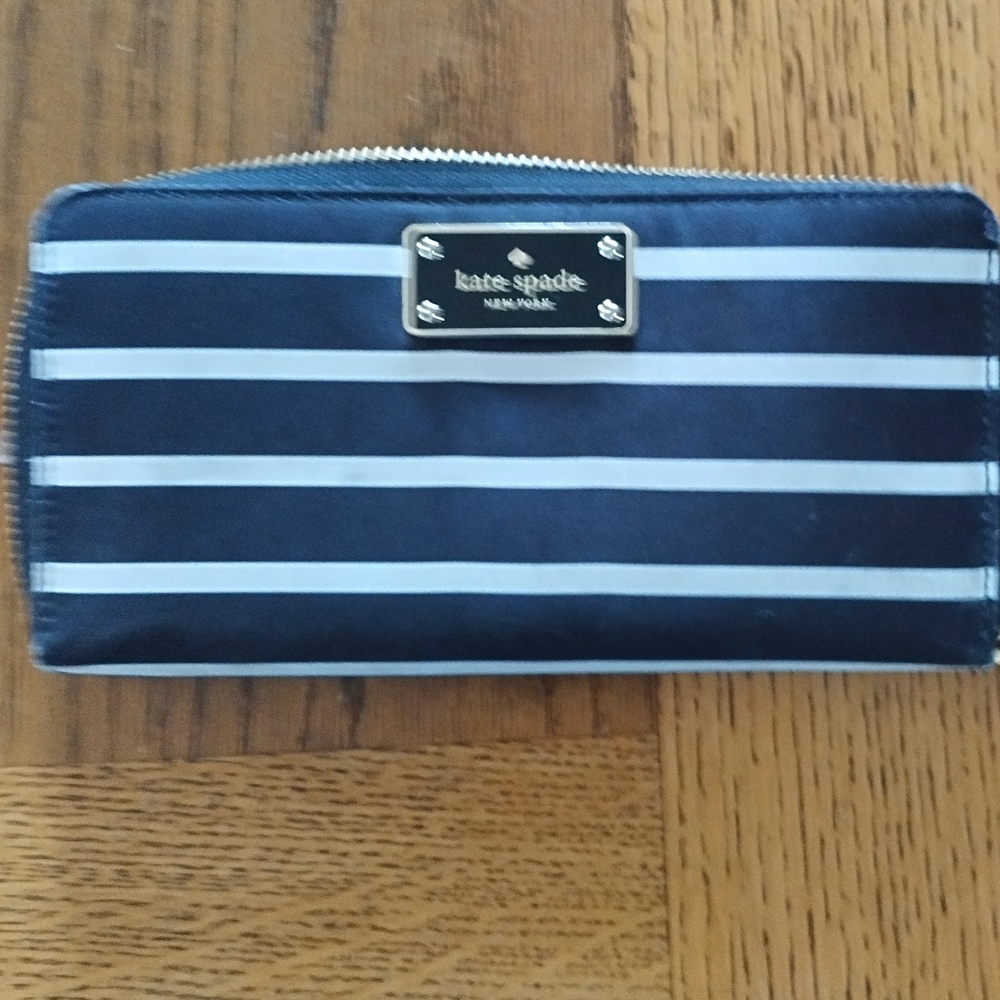 Kate Spade Black Striped Wallet